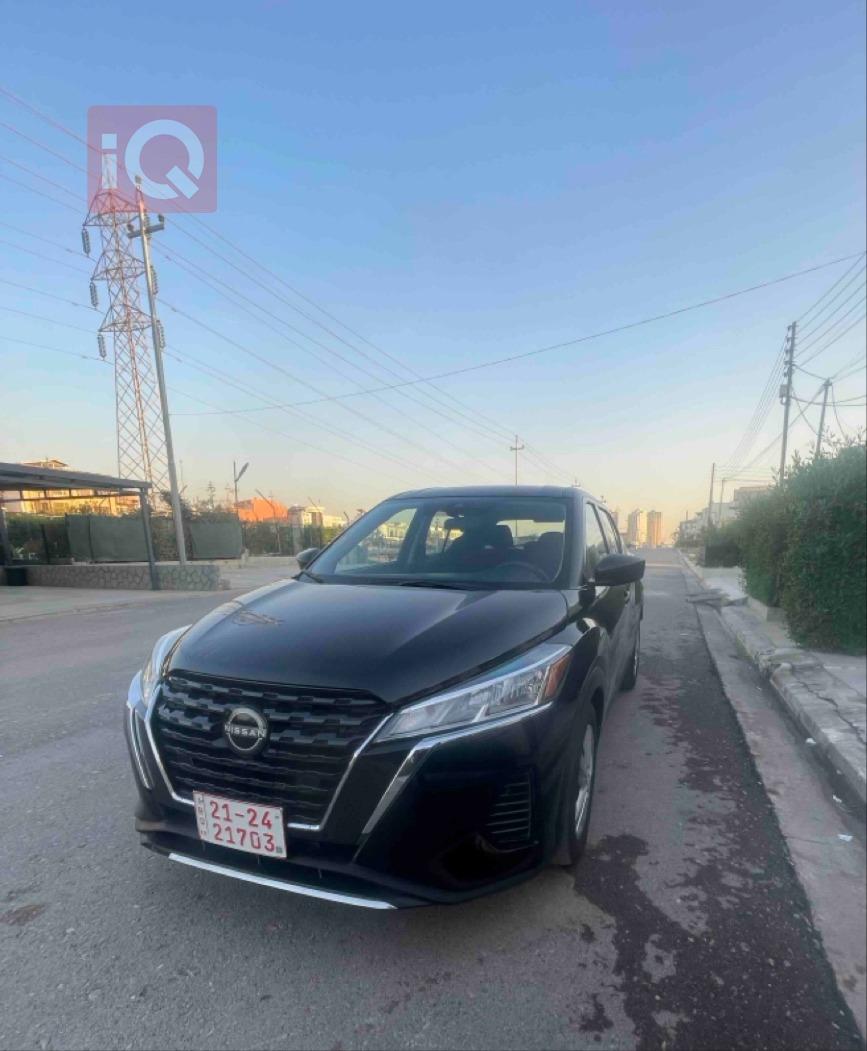نیسان کیکس